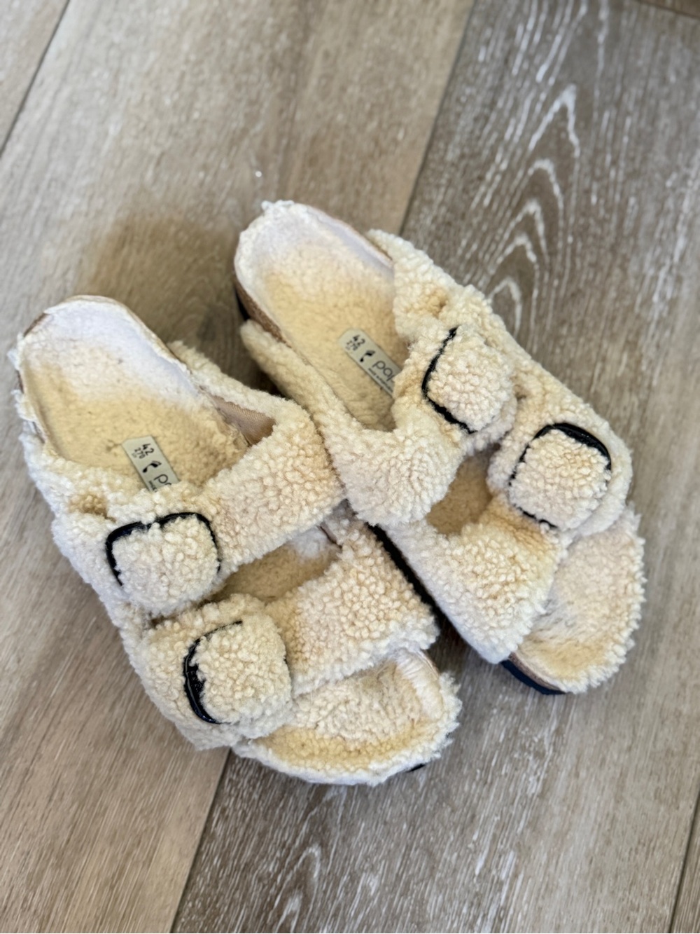 Papillio Kids Sherpa Slide Sandals in Cream with Black Trim